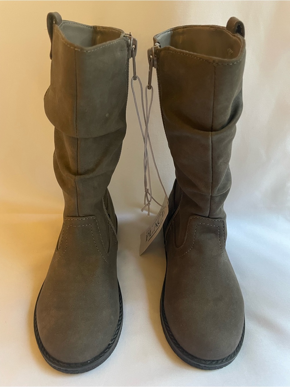 The Children’s Place Girls Gray Faux Suede Slouch Mid Calf Boots Size 9